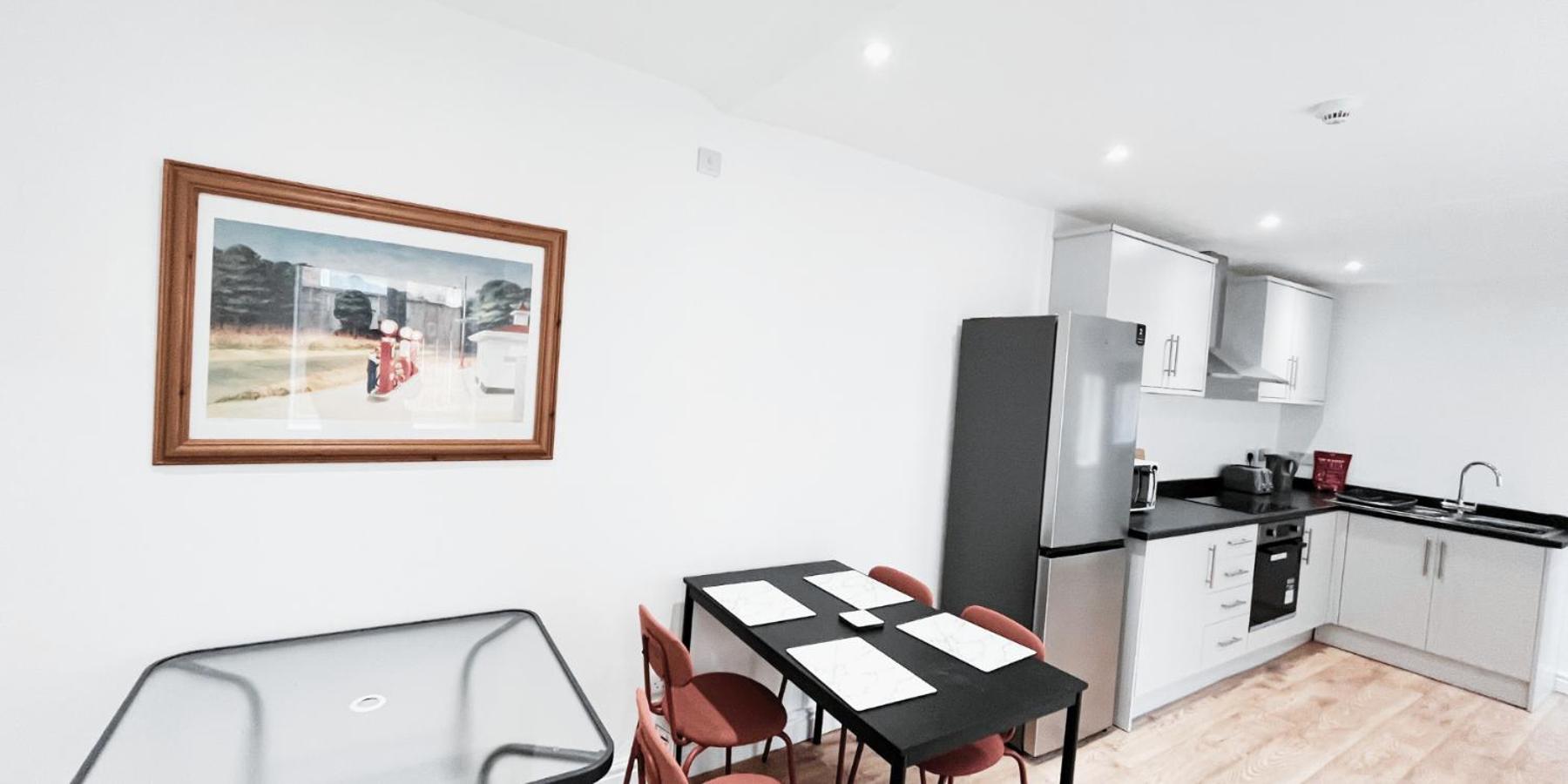 Spacious Room In Modern House Near Νότιγχαμ Εξωτερικό φωτογραφία